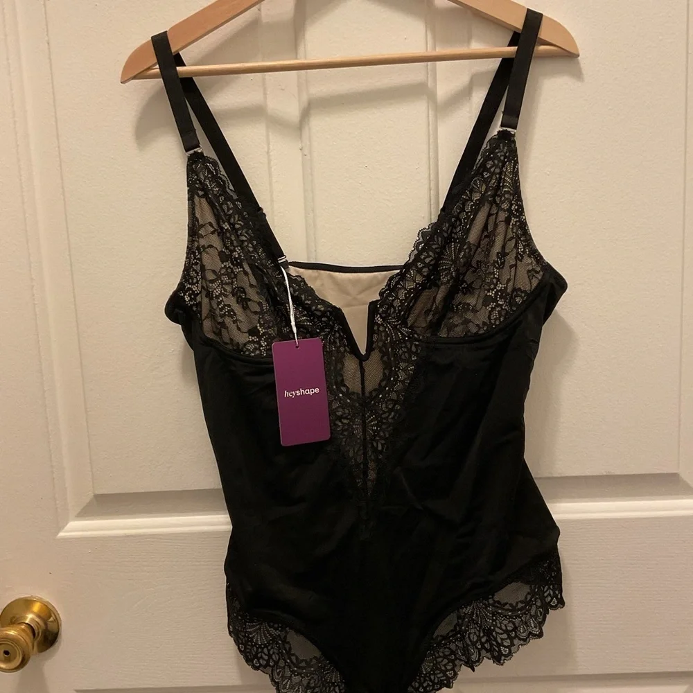Chic Black Lace Chemise. SIZE 3 XL - Picture 5 of 16